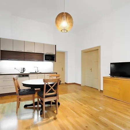 Apartment Krakovska 13 *