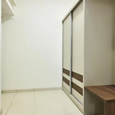 Apartment Krakovska 13 *