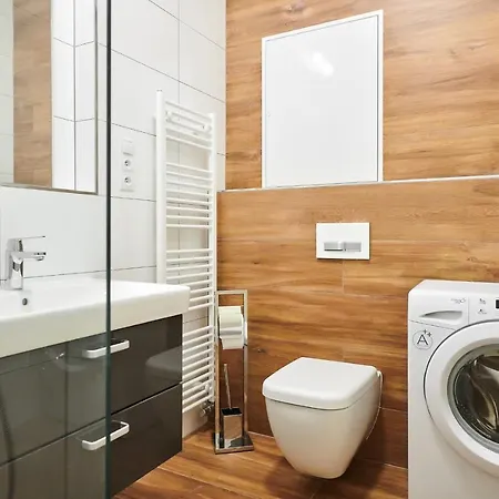 Apartment Krakovska 13 *
